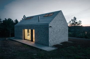 Compact_Karst_House_02