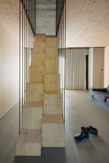 Compact_Karst_House_07