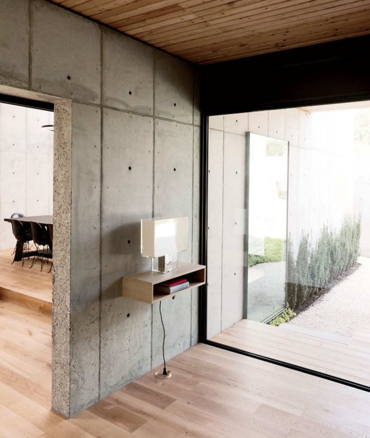 Minimal Concrete Box House By Robertson Design Ignant