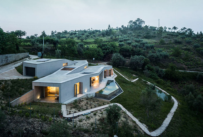 A Zig-Zagging Portuguese Holiday Home - IGNANT