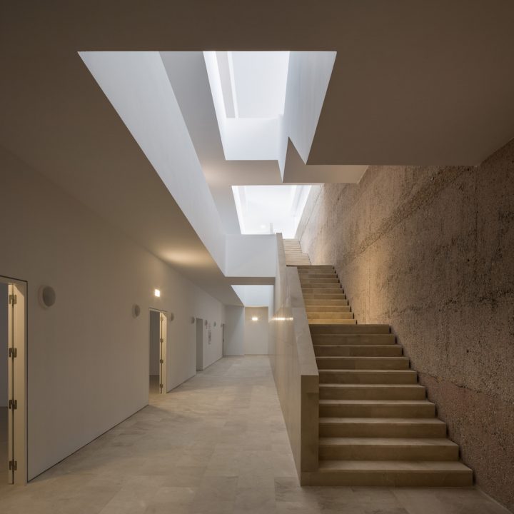 A Minimal Education Center In Spain - IGNANT