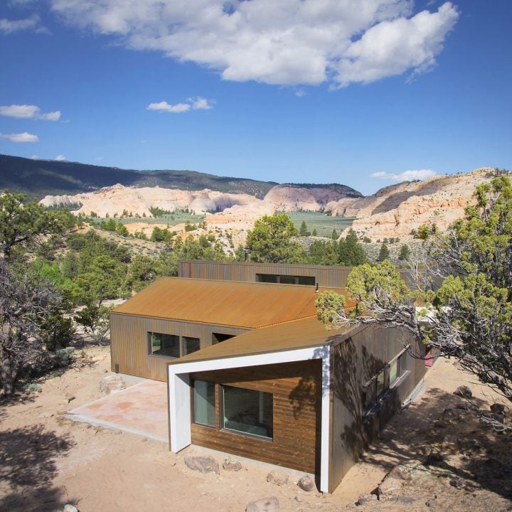 A Dwelling Set In The Desert Landscape - Ignant