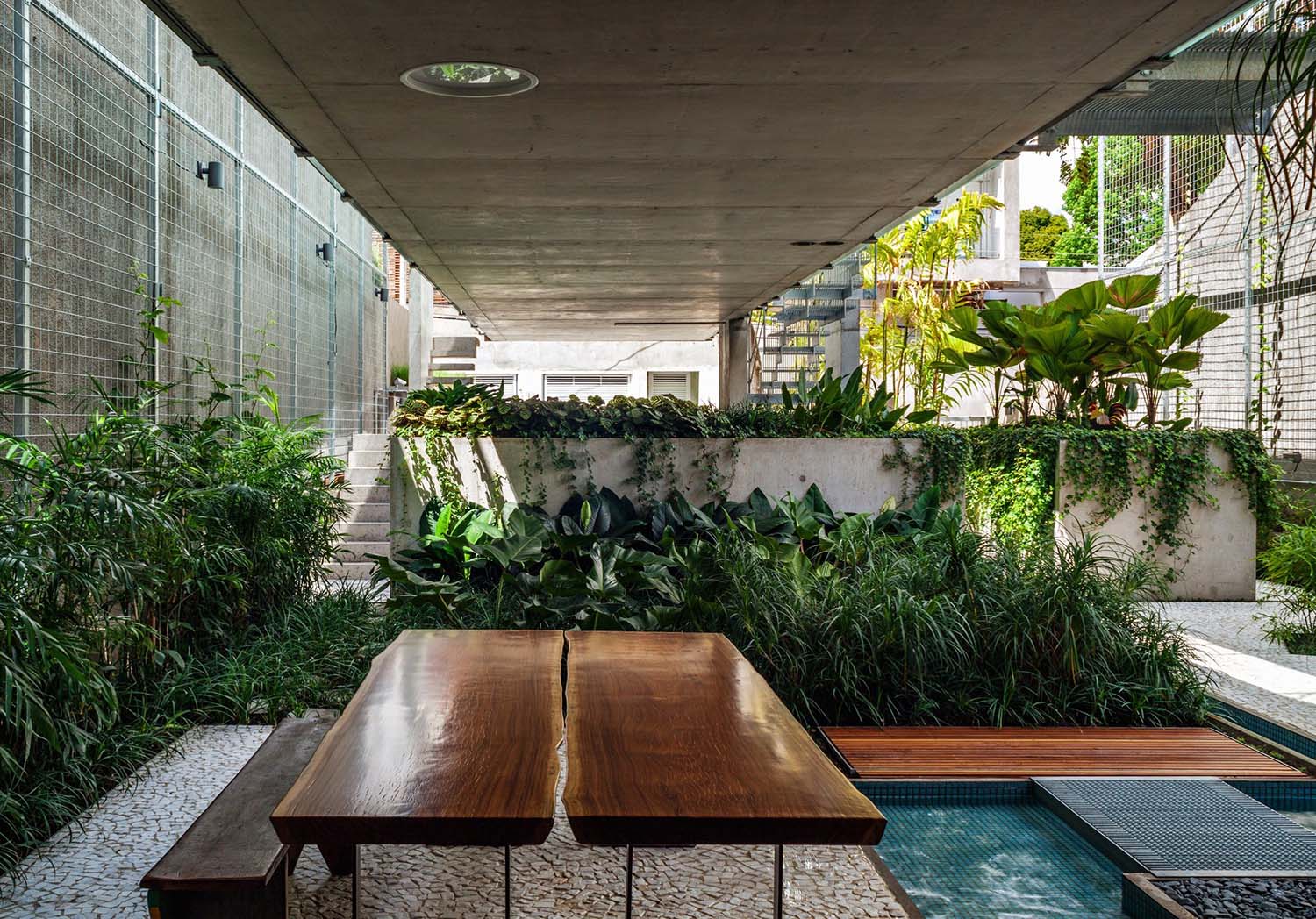 SPBR's Weekend House In São Paulo - IGNANT