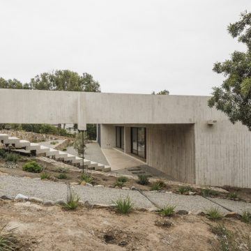 Casa Cipolla, A Home On Chile's Pacific Coast - IGNANT