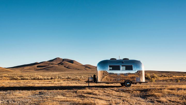 A 1960s Airstream Transformed Into A Self-Contained Retreat In ...