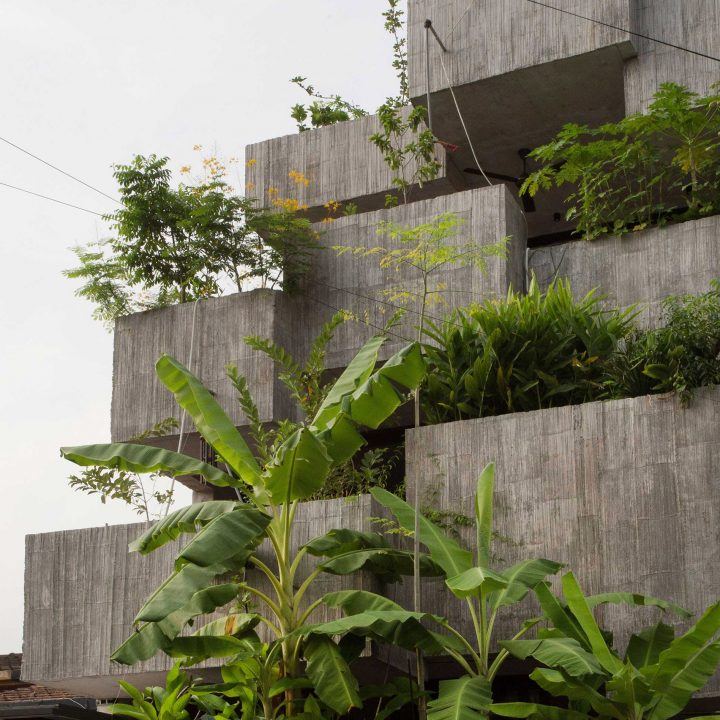 This Cascading Planter Box House In Kuala Lumpur “Celebrates ...