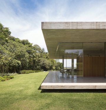 Casa Redux, A Modernist Brazilian Home That Resulted In A Tale Of ...