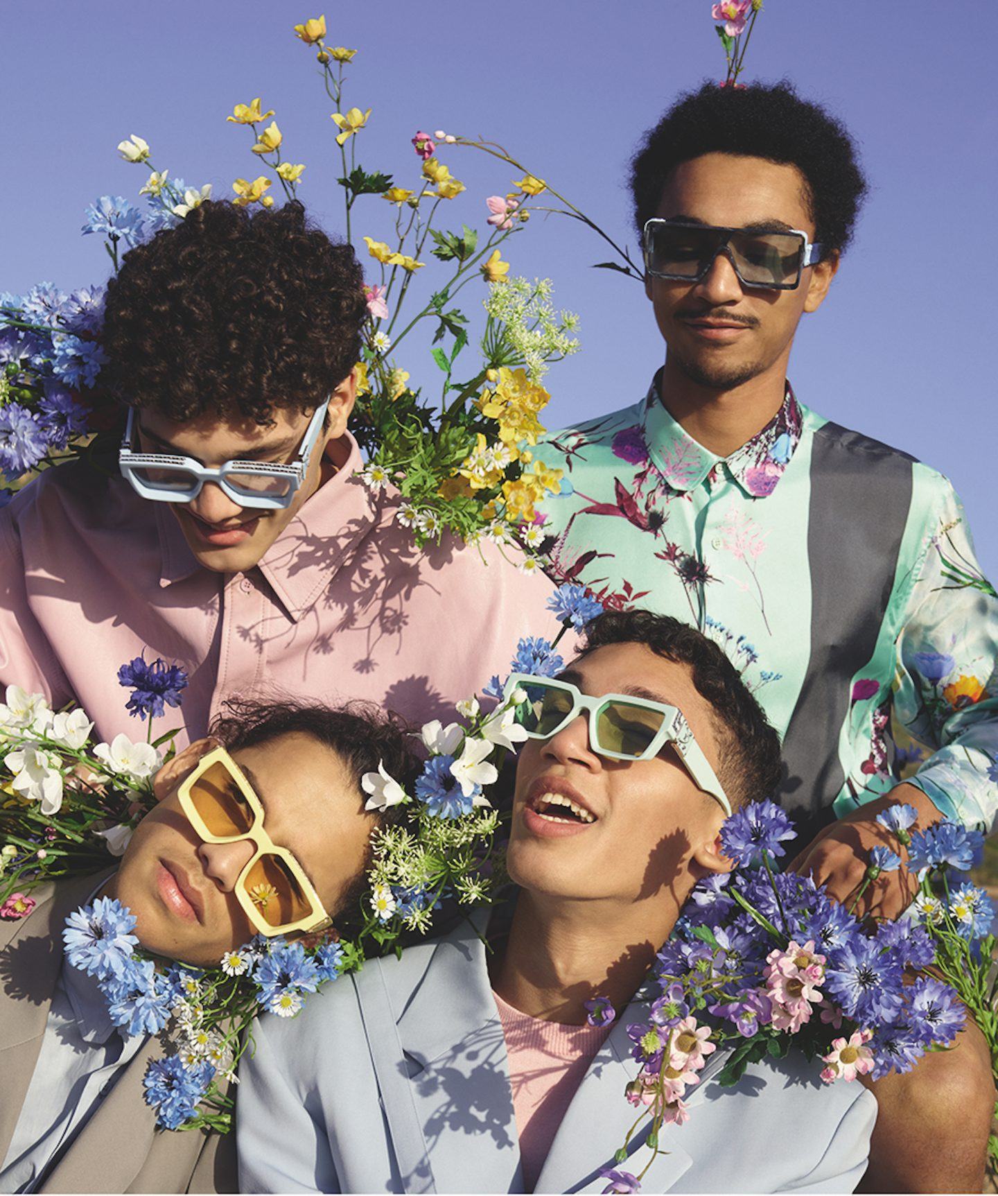 Download 'Be the flower of the crowd with the latest LV fashion