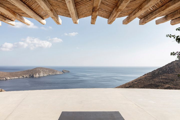 Sinas Architects Reimagine Traditional Cycladic Rural Homes With ...